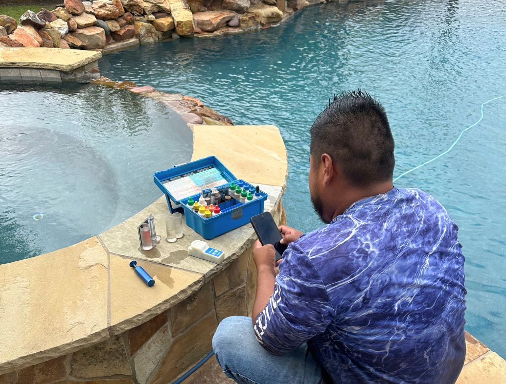 pool chemical testing-1